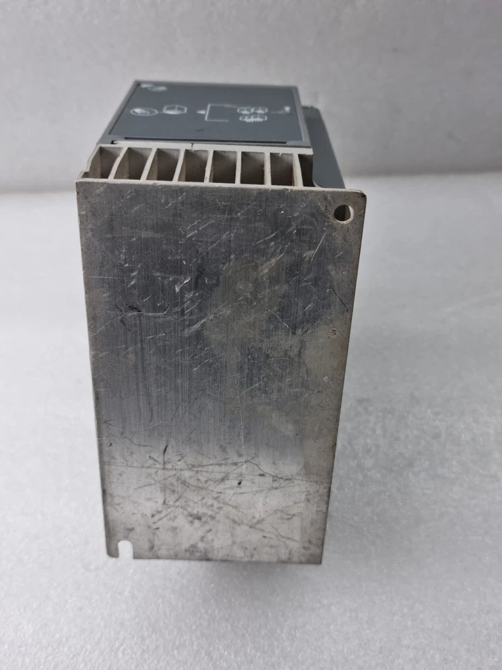 SCHNEIDER Altivar ATV310H075N4E 0.75kW 380-460 (as is)